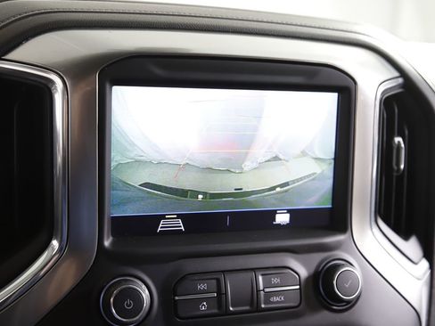 Used 2020 Chevrolet Silverado 2500 LT AWD/4WD image 18