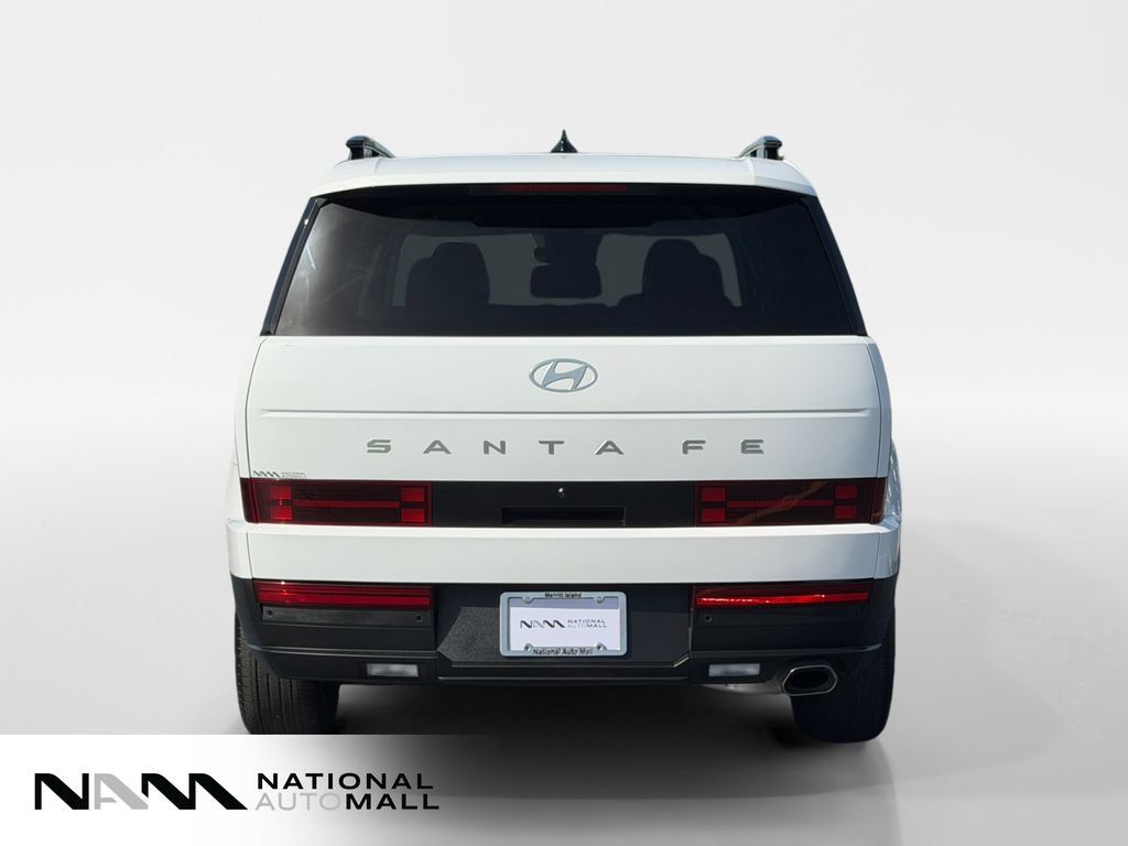 Used 2024 Hyundai Santa Fe SEL FWD image 4