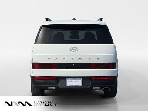 Used 2024 Hyundai Santa Fe SEL FWD image 4
