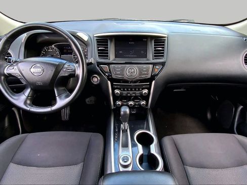 Used 2020 Nissan Pathfinder SV AWD/4WD image 13