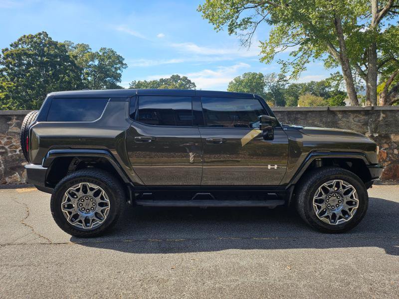 Used 2025 GMC Hummer EV 3X AWD/4WD image 8
