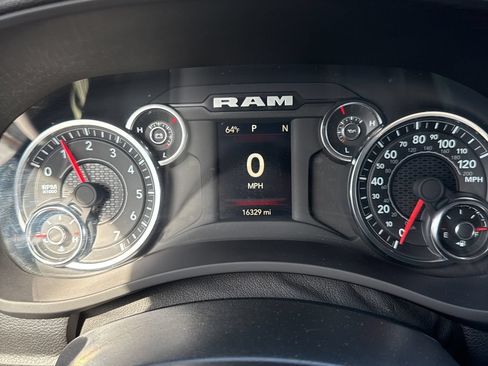 Used 2024 RAM 2500 Big Horn w/ Bed Utility Group AWD/4WD image 16