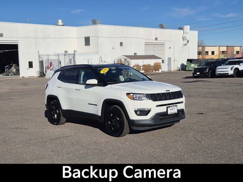 Used 2019 Jeep Compass Altitude image 2