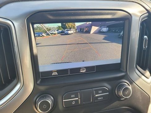 Used 2021 Chevrolet Silverado 1500 LT w/ Convenience Package II image 20