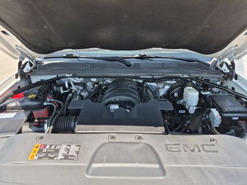 Used 2017 GMC Yukon XL Denali w/ Open Road Package AWD/4WD image 20