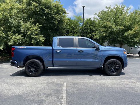 Used 2024 Chevrolet Silverado 1500 Custom AWD/4WD image 10