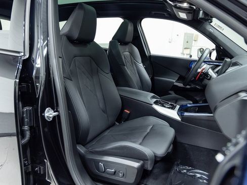 Certified 2025 BMW X3 M50 w/ Premium Package image 25