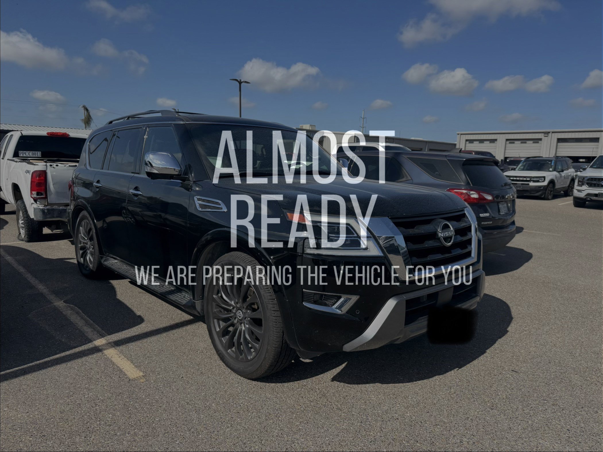 Used 2023 Nissan Armada Platinum w/ Cargo Package AWD/4WD image 5