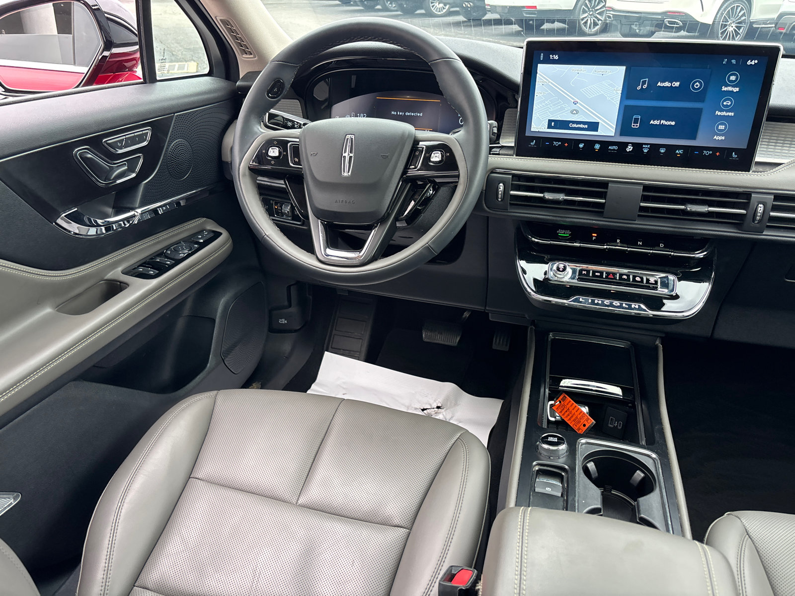 Used 2024 Lincoln Corsair AWD w/ Equipment Group 101A image 28
