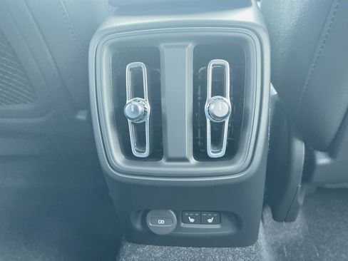 New 2026 Volvo EX40 Ultra AWD/4WD image 23