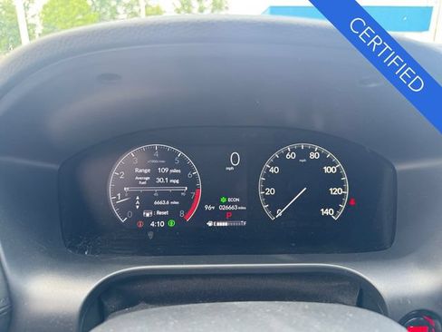 Used 2024 Honda HR-V LX image 16