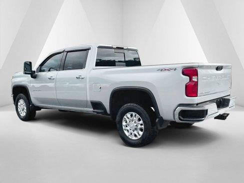 Used 2020 Chevrolet Silverado 2500 LTZ w/ LTZ Convenience Package AWD/4WD image 5