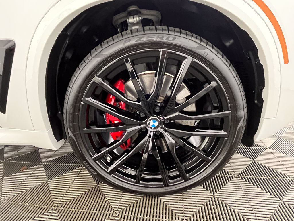 Certified 2025 BMW X5 M60i AWD/4WD image 16