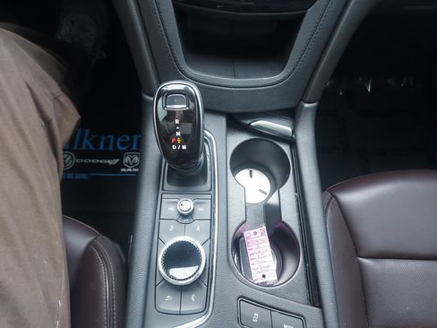 Used 2021 Cadillac XT6 Premium Luxury image 30