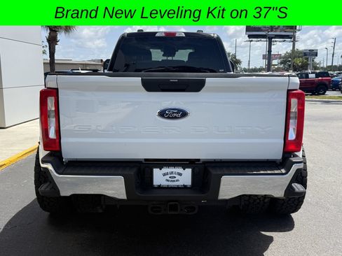Used 2026 Ford F350 XLT AWD/4WD image 6