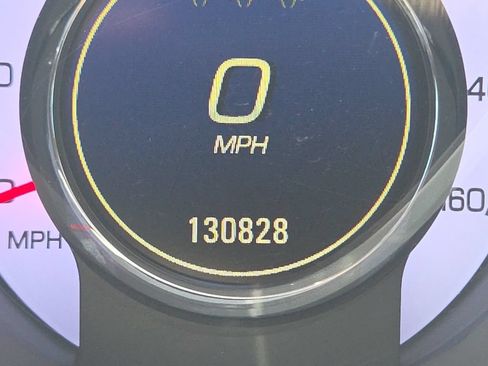 Used 2010 Cadillac SRX Luxury FWD image 14
