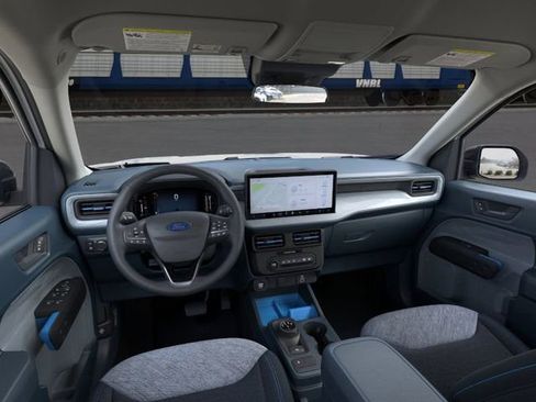 New 2026 Ford Maverick XLT AWD/4WD image 9