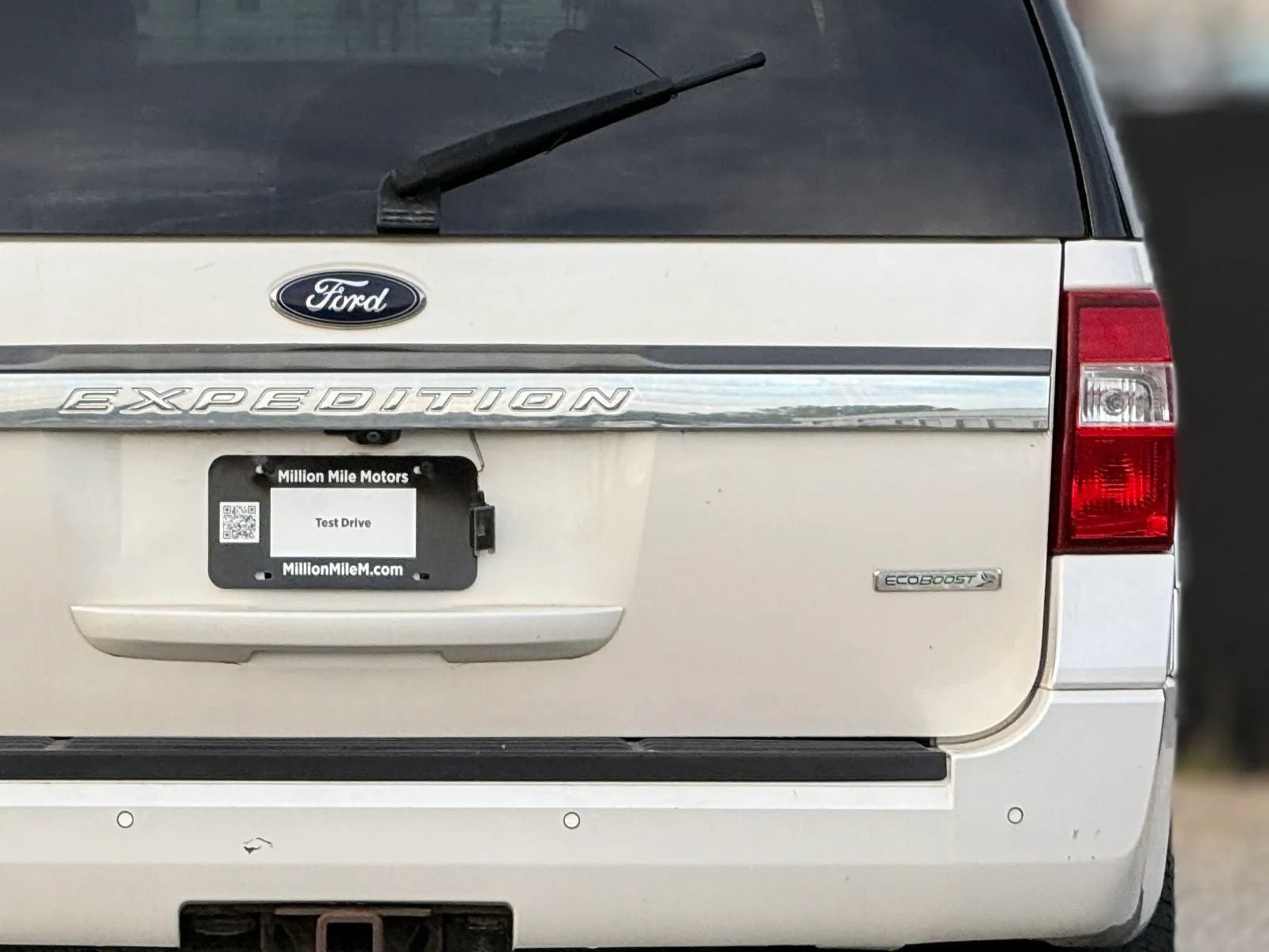 Used 2016 Ford Expedition EL Limited w/ Equipment Group 301A AWD/4WD image 14
