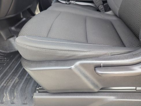 Used 2025 Chevrolet Silverado 1500 W/T image 15