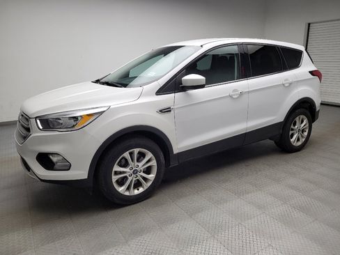 Used 2019 Ford Escape SE AWD/4WD image 2