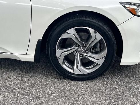 Used 2020 Honda Accord EX-L image 9