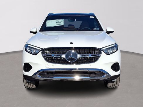 New 2026 Mercedes-Benz GLC 300 4MATIC image 2