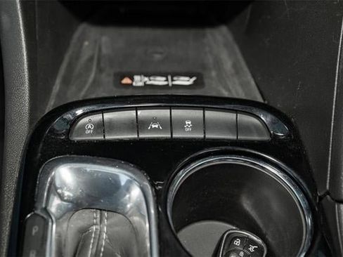 Used 2025 Buick Encore GX Avenir w/ Avenir Technology Package image 36