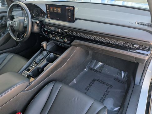 Certified 2023 Honda Accord Sport image 31