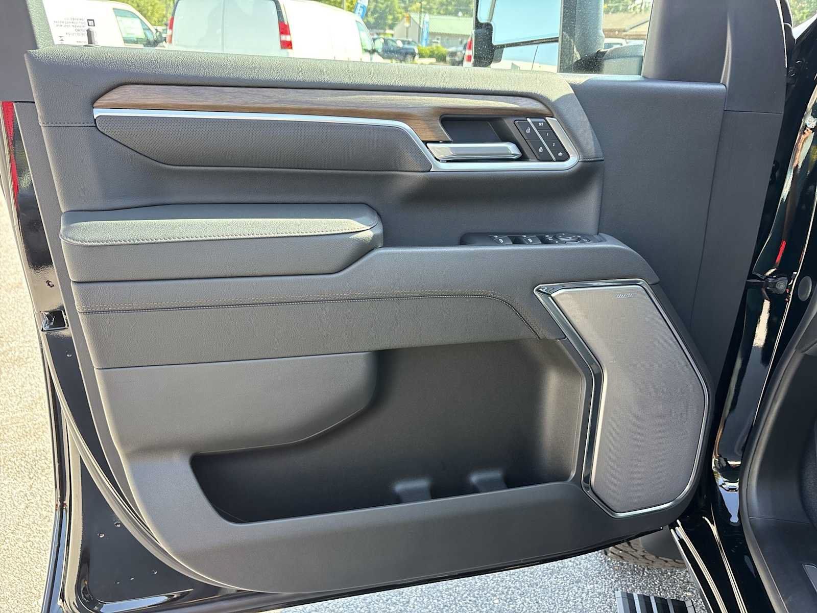 New 2026 Chevrolet Silverado 2500 High Country w/ Midnight Edition AWD/4WD image 22