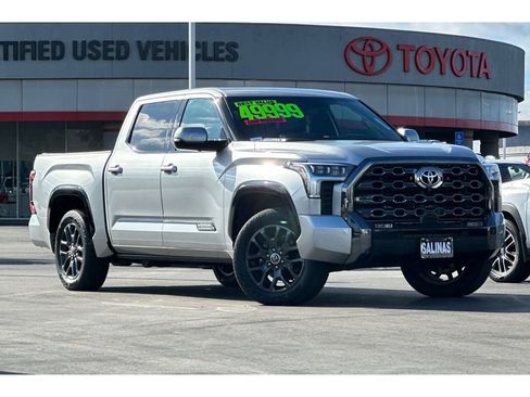 Used 2022 Toyota Tundra Platinum image 2