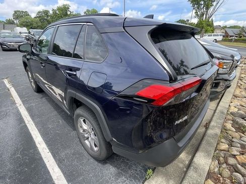 Used 2024 Toyota RAV4 XLE FWD image 9