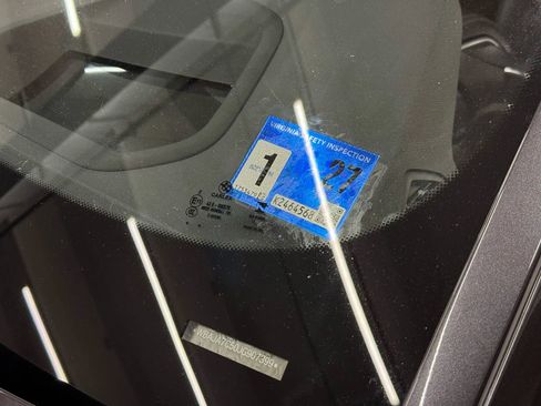 Used 2018 BMW 530i xDrive image 49