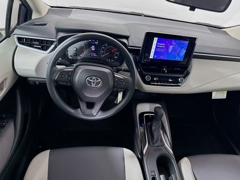 Used 2024 Toyota Corolla LE image 17
