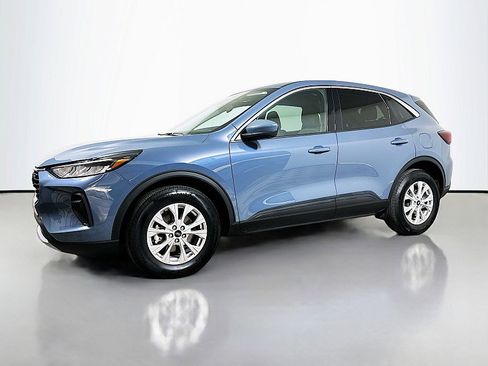 Used 2023 Ford Escape Active w/ Tech Pack #2 image 3