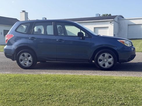 Used 2014 Subaru Forester 2.5i AWD/4WD image 4