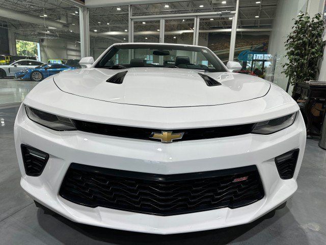 Used 2016 Chevrolet Camaro SS RWD image 23