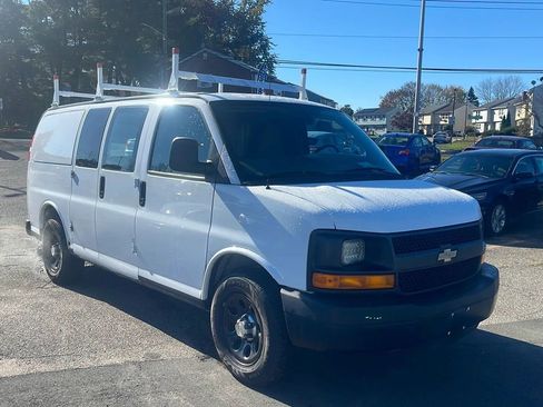 Used 2013 Chevrolet Express 1500 AWD image 7