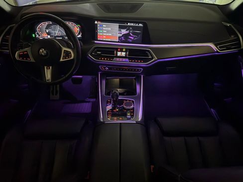 Used 2021 BMW X5 xDrive40i w/ M Sport Package image 31