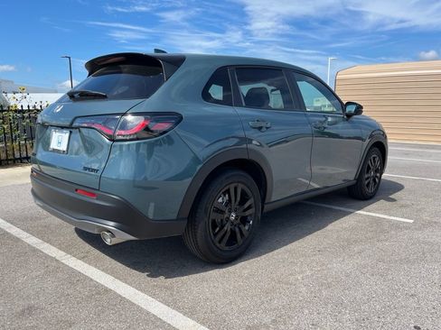 Certified 2026 Honda HR-V Sport image 4
