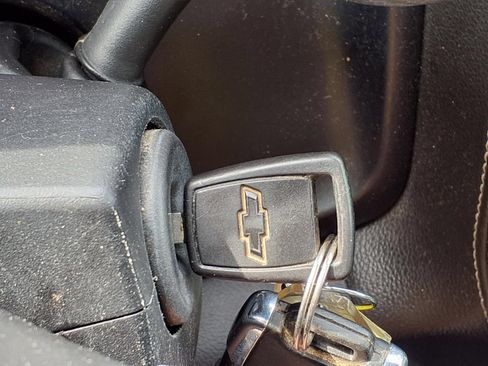 Used 2014 Chevrolet Silverado 1500 LTZ Z71 AWD/4WD image 27