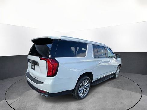 Used 2021 GMC Yukon XL Denali AWD/4WD image 7