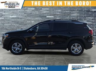 Used 2024 GMC Terrain SLE w/ Driver Convenience Package FWD video 2