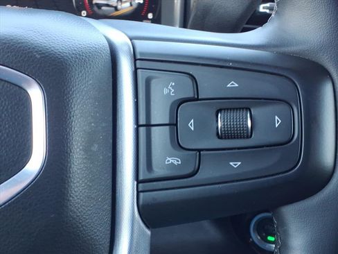 Used 2024 GMC Sierra 1500 SLE image 24