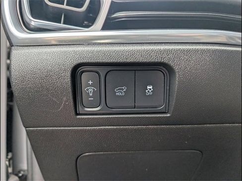 Used 2025 Kia Sorento SX image 14