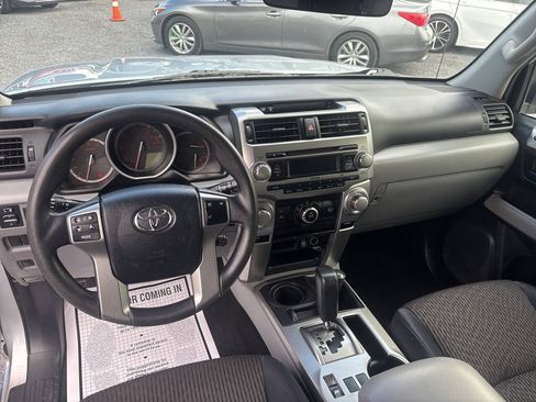Used 2010 Toyota 4Runner SR5 AWD/4WD image 14