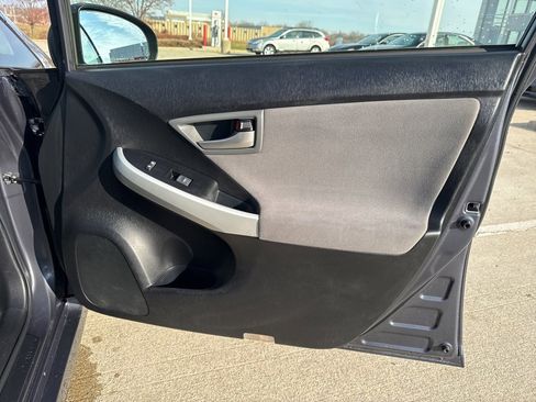 Used 2012 Toyota Prius Prime Plug-In Hybrid image 21