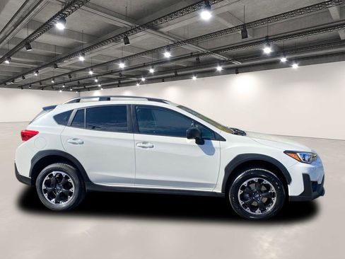 Used 2022 Subaru Crosstrek 2.0i image 8