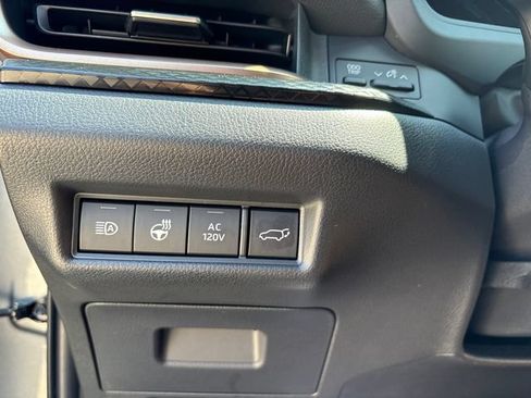 Used 2026 Toyota Grand Highlander AWD Hybrid image 24