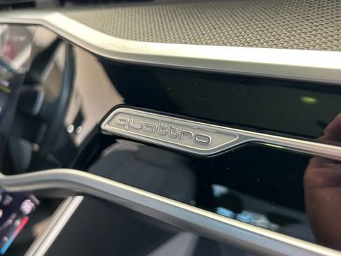 Used 2021 Audi S6 Prestige AWD/4WD image 34