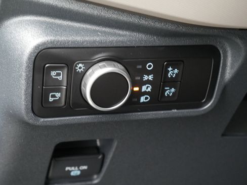 Certified 2023 Ford Bronco Wildtrak image 5